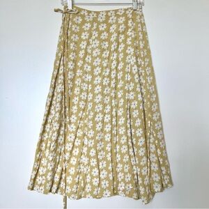 (✿◠‿◠)(✿◠‿◠) SOLD DEPOP
Faithfull The Brand Floral Daisy Wrap Skirt